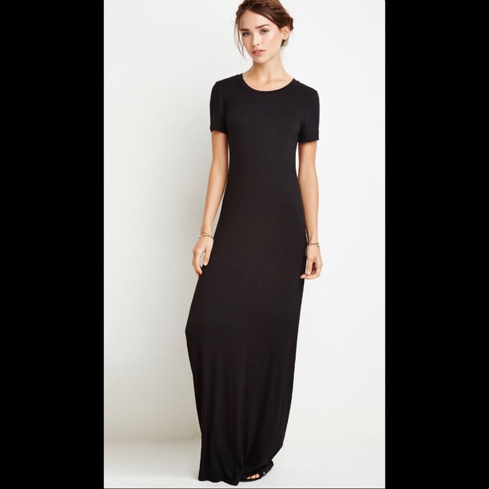 NIB Short Sleeve Tee Shirt Maxi Dress